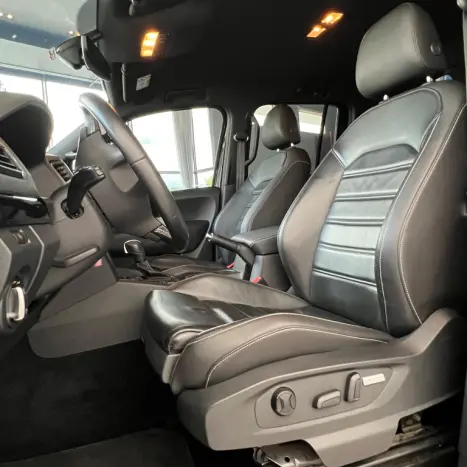 VOLKSWAGEN Amarok 3.0 V6 CABINE DUPLA HIGHLINE EXTREME 4X4 TURBO INTERCOOLER AUTOM�TICO, Foto 8