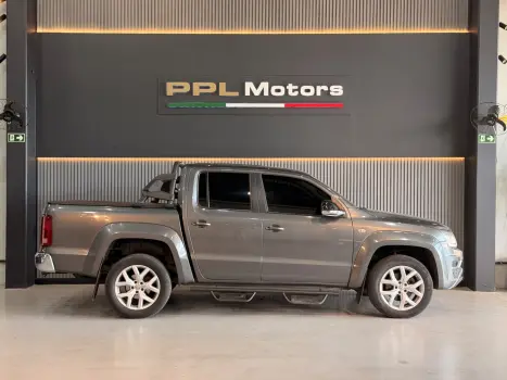 VOLKSWAGEN Amarok 3.0 V6 CABINE DUPLA HIGHLINE 4X4 TURBO INTERCOOLER AUTOM�TICO, Foto 25