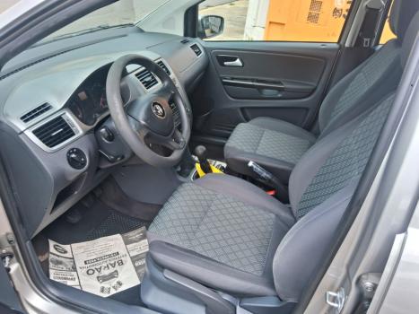 VOLKSWAGEN Fox 1.0 4P TRENDLINE FLEX, Foto 9