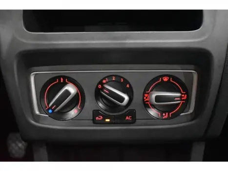 VOLKSWAGEN Fox 1.0 4P FLEX, Foto 10