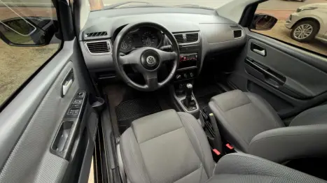 VOLKSWAGEN Fox 1.0 4P FLEX, Foto 9