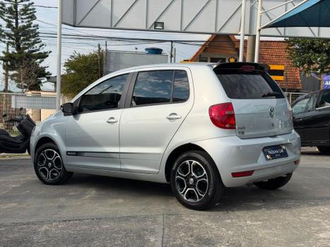 VOLKSWAGEN Fox 1.0 4P SELE��O FLEX, Foto 4