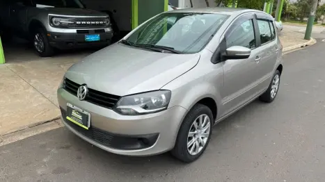 VOLKSWAGEN Fox 1.0 4P FLEX, Foto 2
