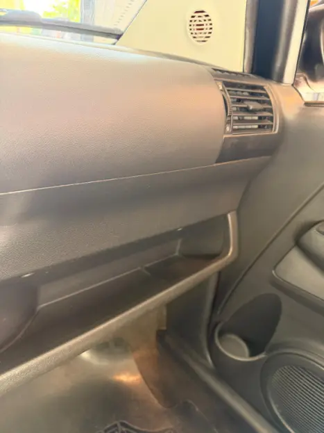 VOLKSWAGEN Fox 1.0, Foto 11