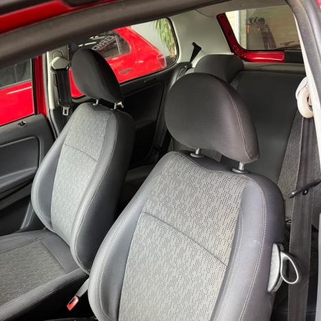VOLKSWAGEN Fox 1.0 FLEX, Foto 4