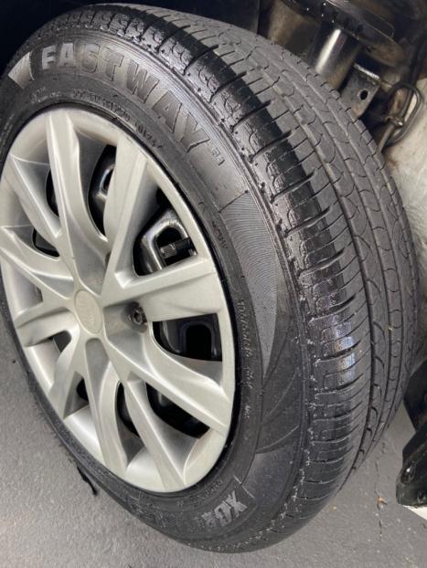 VOLKSWAGEN Fox 1.0 TREND FLEX, Foto 2