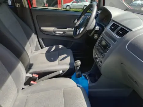 VOLKSWAGEN Fox 1.6 4P, Foto 9