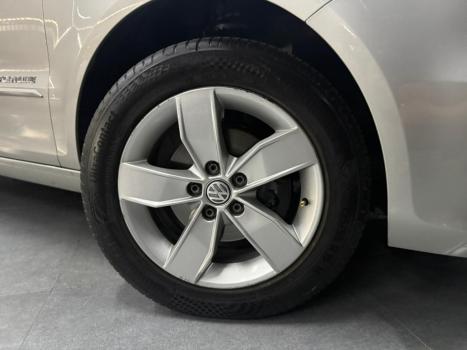 VOLKSWAGEN Fox 1.6 4P, Foto 2