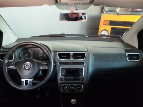 VOLKSWAGEN Fox 1.6 4P, Foto 8