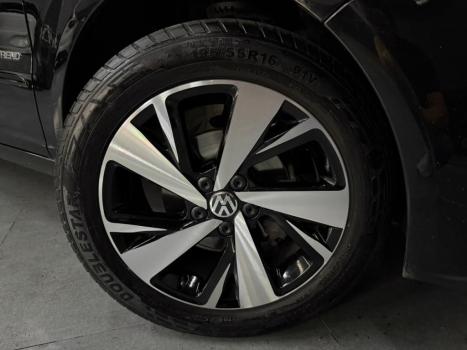 VOLKSWAGEN Fox 1.6 4P FLEX, Foto 3