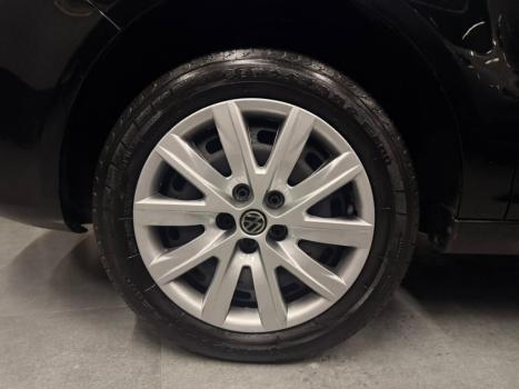 VOLKSWAGEN Fox 1.6 4P FLEX, Foto 3