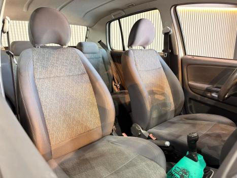 VOLKSWAGEN Fox 1.6 4P FLEX, Foto 11