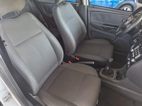 VOLKSWAGEN Fox 1.6 4P FLEX, Foto 9
