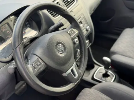 VOLKSWAGEN Fox 1.6 4P FLEX, Foto 11