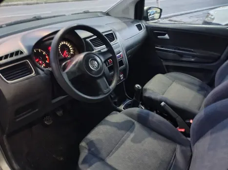 VOLKSWAGEN Fox 1.6 4P, Foto 2