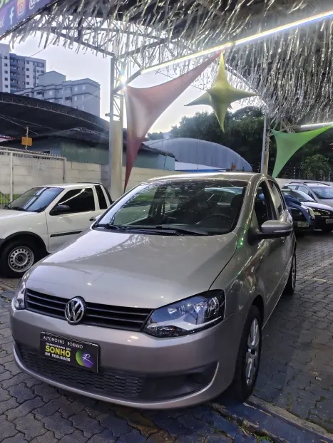 VOLKSWAGEN Fox 1.6 4P, Foto 5