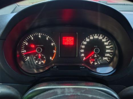 VOLKSWAGEN Fox 1.6 4P, Foto 6