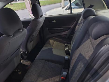 VOLKSWAGEN Fox 1.6 4P, Foto 9