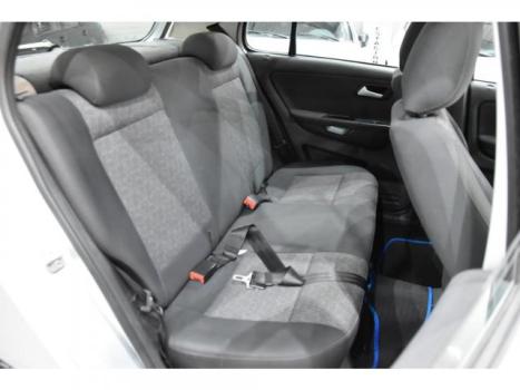 VOLKSWAGEN Fox 1.6 4P, Foto 4