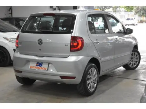 VOLKSWAGEN Fox 1.6 4P, Foto 15