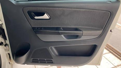 VOLKSWAGEN Fox 1.6 4P RUN FLEX, Foto 13