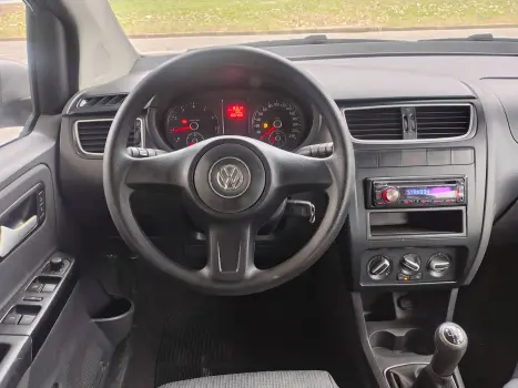 VOLKSWAGEN Fox 1.6 4P, Foto 3