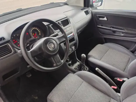 VOLKSWAGEN Fox 1.6 4P, Foto 6