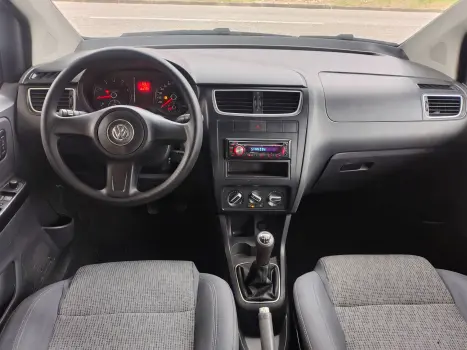 VOLKSWAGEN Fox 1.6 4P, Foto 12