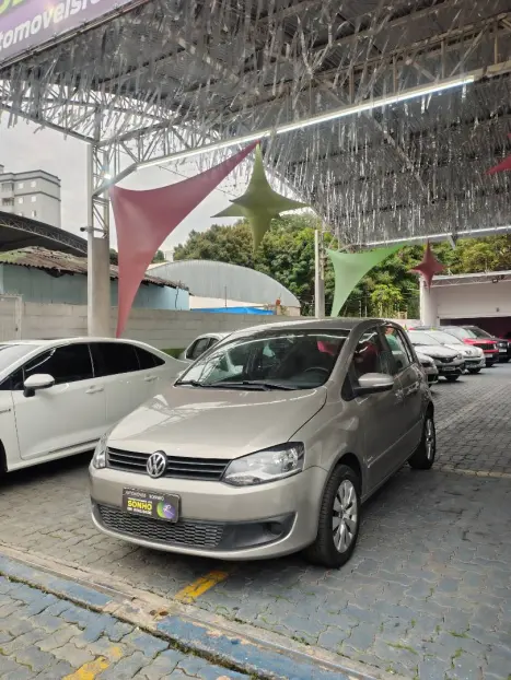 VOLKSWAGEN Fox 1.6 4P, Foto 19