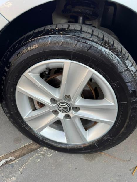 VOLKSWAGEN Fox 1.6 4P FLEX, Foto 6