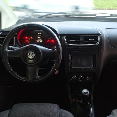 VOLKSWAGEN Fox 1.6 4P, Foto 7