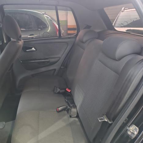 VOLKSWAGEN Fox 1.6 4P, Foto 11