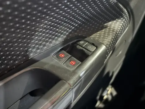 VOLKSWAGEN Gol 1.0 4P TRENDLINE FLEX, Foto 16