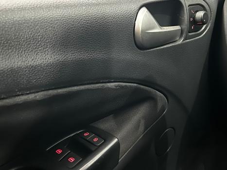 VOLKSWAGEN Gol 1.0 MI 4P, Foto 6