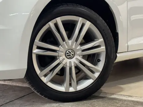 VOLKSWAGEN Golf 1.4 16V 4P TSI HIGHLINE AUTOM�TICO, Foto 3