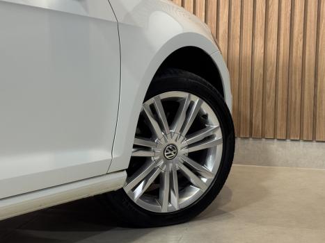 VOLKSWAGEN Golf 1.4 16V 4P TSI HIGHLINE AUTOM�TICO, Foto 14