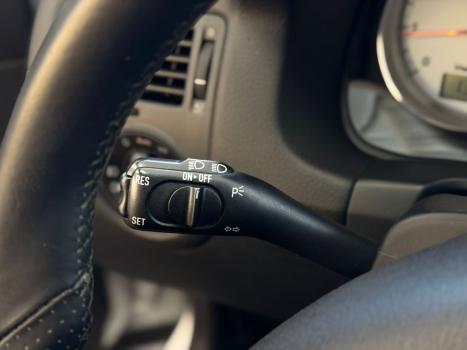 VOLKSWAGEN Golf 2.0 4P FLEX SPORTLINE AUTOM�TICO, Foto 7