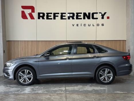 VOLKSWAGEN Jetta 1.4 4P 250 TSI R-LINE AUTOM�TICO, Foto 5