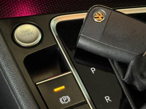 VOLKSWAGEN Jetta 1.4 4P 250 TSI R-LINE AUTOM�TICO, Foto 15