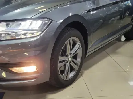 VOLKSWAGEN Jetta 1.4 4P 250 TSI R-LINE AUTOM�TICO, Foto 6
