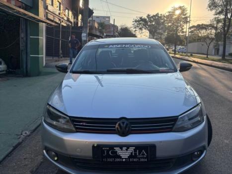 VOLKSWAGEN Jetta 2.0 4P FLEX CONFORTLINE TIPTRONIC AUTOMTICO, Foto 2