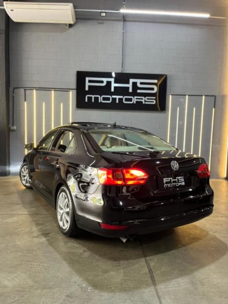 VOLKSWAGEN Jetta 2.0 4P CONFORTLINE TIPTRONIC AUTOMTICO, Foto 3