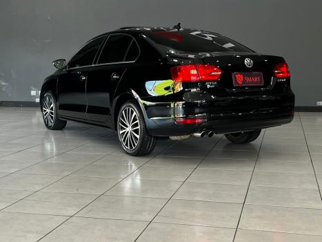 VOLKSWAGEN Jetta 2.0 4P TSI HIGHLINE 211 CV AUTOM�TICO, Foto 12