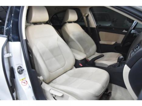 VOLKSWAGEN Jetta 2.0 4P FLEX COMFORTLINE TIPTRONIC AUTOM�TICO, Foto 5