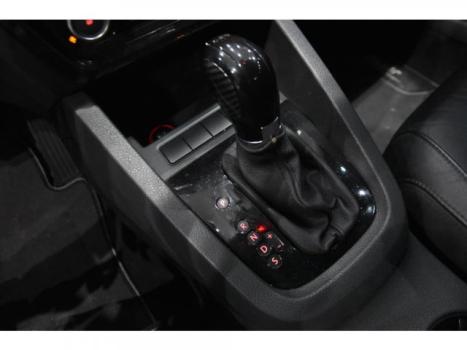 VOLKSWAGEN Jetta 2.0 4P TSI HIGHLINE 200 CV AUTOM�TICO, Foto 8