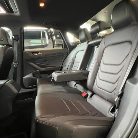 VOLKSWAGEN Jetta 2.0 4P 350 TSI GLI AUTOM�TICO DSG, Foto 9