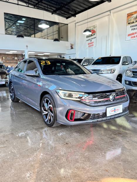 VOLKSWAGEN Jetta 2.0 4P 350 TSI GLI AUTOM�TICO DSG, Foto 2