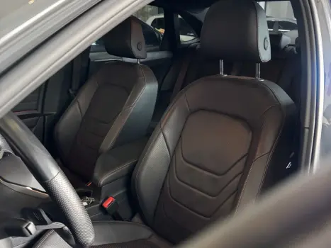 VOLKSWAGEN Jetta 2.0 4P 350 TSI GLI AUTOM�TICO DSG, Foto 10