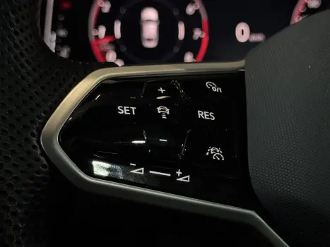 VOLKSWAGEN Jetta 2.0 4P 350 TSI GLI AUTOM�TICO DSG, Foto 13