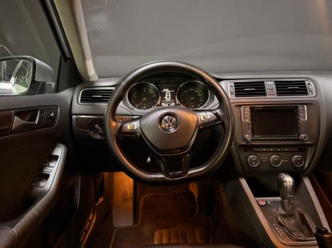 VOLKSWAGEN Jetta 2.0 4P FLEX COMFORTLINE TIPTRONIC AUTOM�TICO, Foto 9